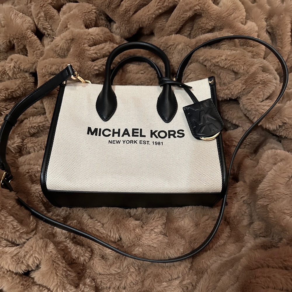Michael Kors linen crossbody NWOT